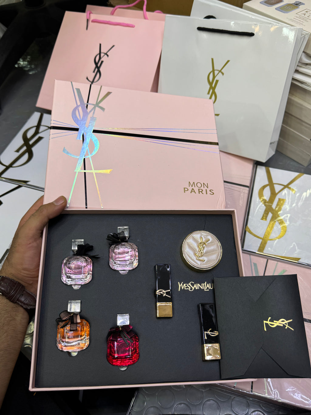 KAYALI OUD GASM MINIATURE SET (4x10ml)