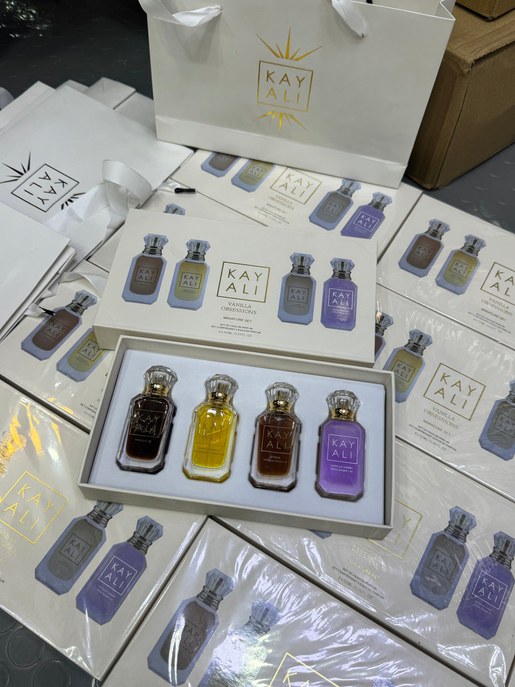 KAYALI VANILLA OBSESSIONS MINIATURE SET (4x10ml)