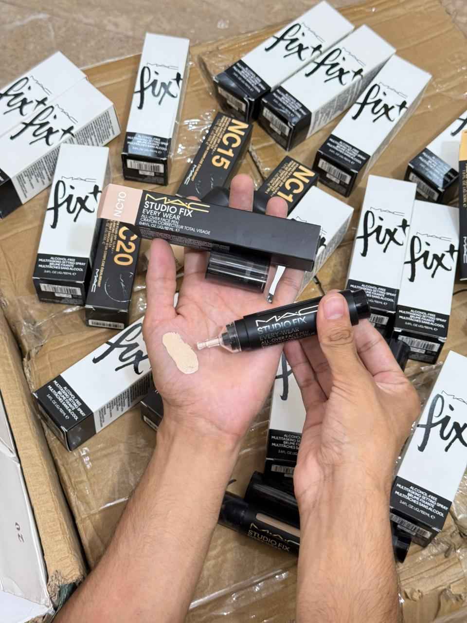 MAC Studio Fix Every-Wear All-Over Face Pen – Flawless Coverage