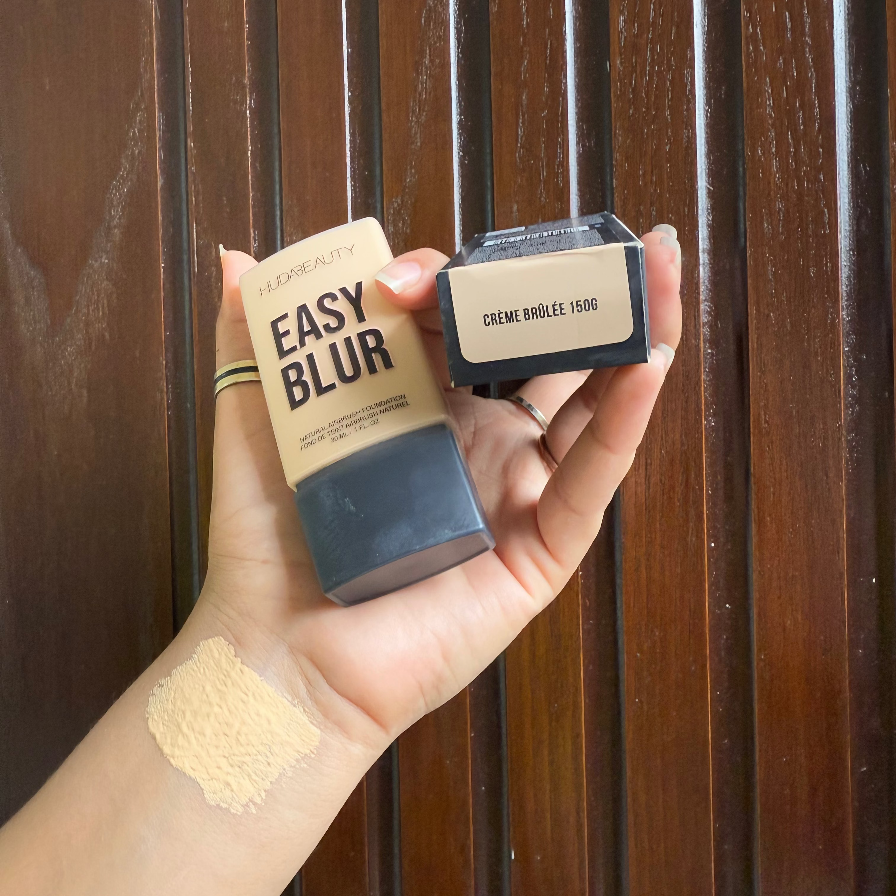 HUDA BEAUTY Easy Blur Natural Airbrush Foundation With Niacinamide