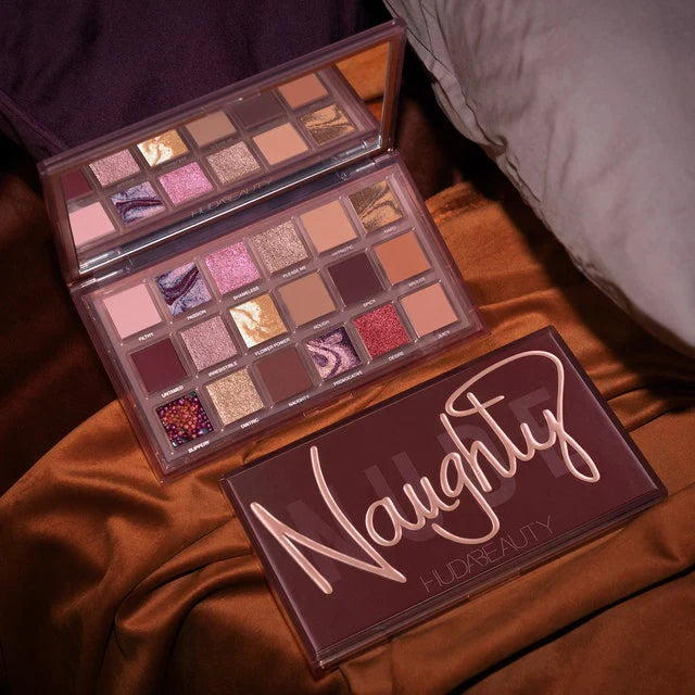 HUDA BEAUTY – Naughty Nude Eyeshadow Palette